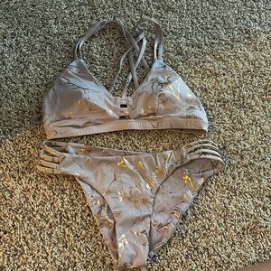 Marble Hurley bikini
